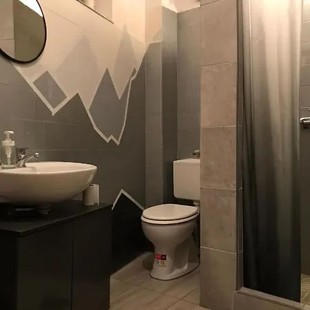 Apartament Kishegyesi Apartman Debreczyn