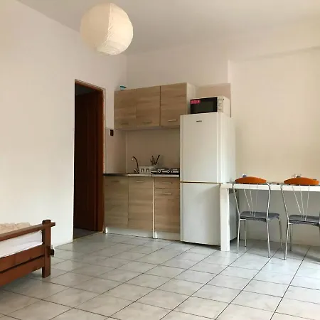Kishegyesi Apartman Apartament Debreczyn