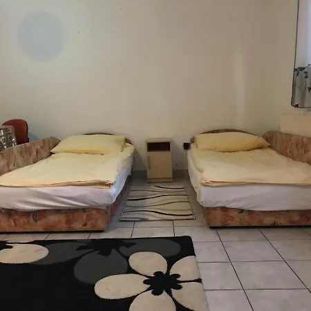 Kishegyesi Apartman Apartament Debreczyn