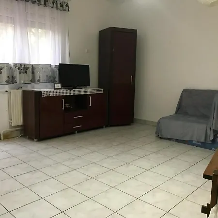 Kishegyesi Apartman Apartament Debreczyn